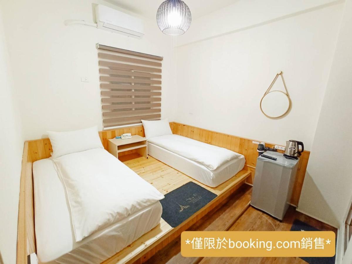 玖拾捌民宿-98Bnb Kota Hualien Bagian luar foto