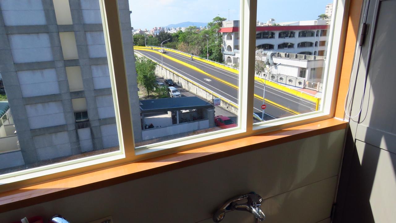 玖拾捌民宿-98Bnb Kota Hualien Bagian luar foto
